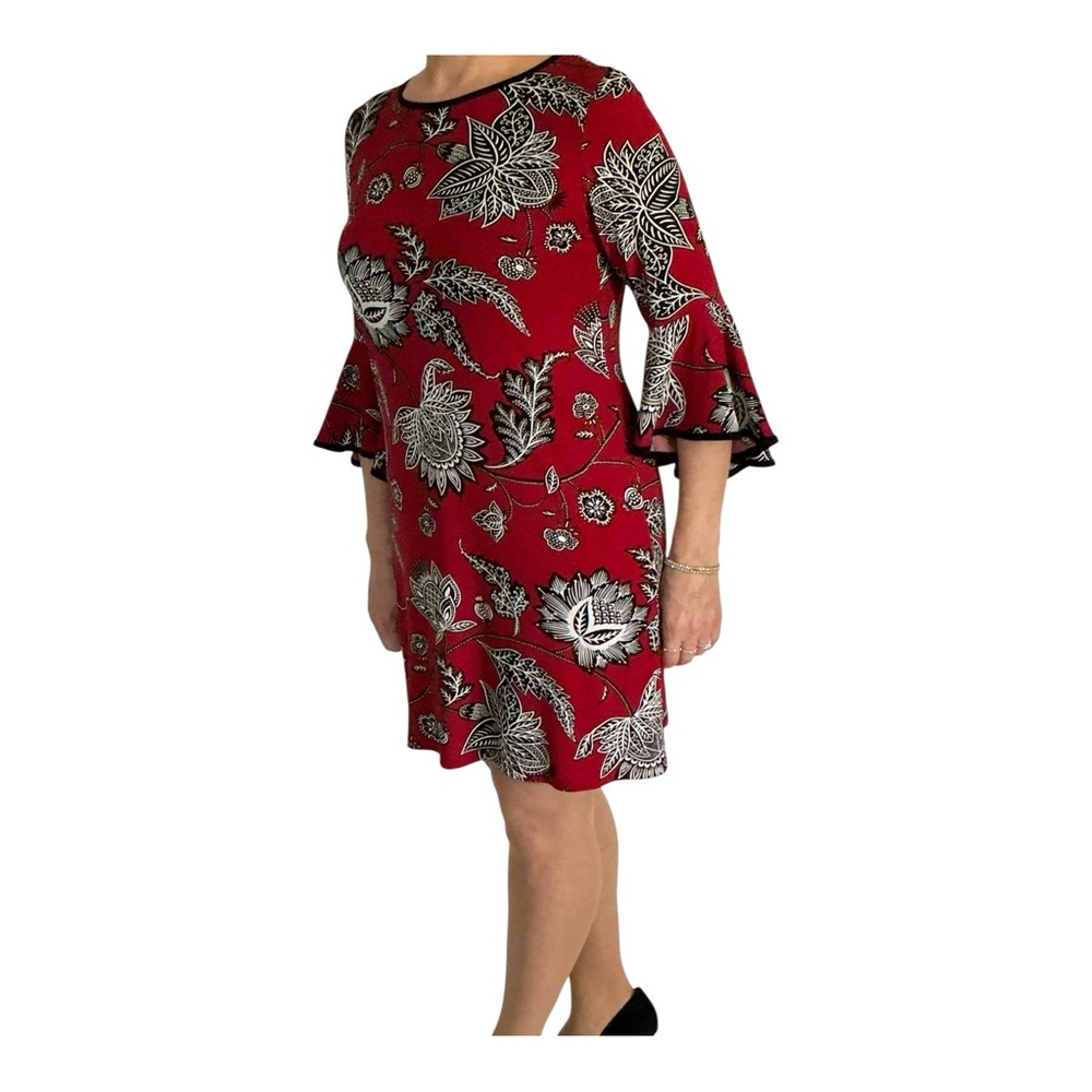 Elegant Red and Black Floral bell Sleeve Dress